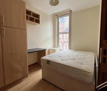 46b Cromwell Road, Belfast, BT7 1JX - Photo 2