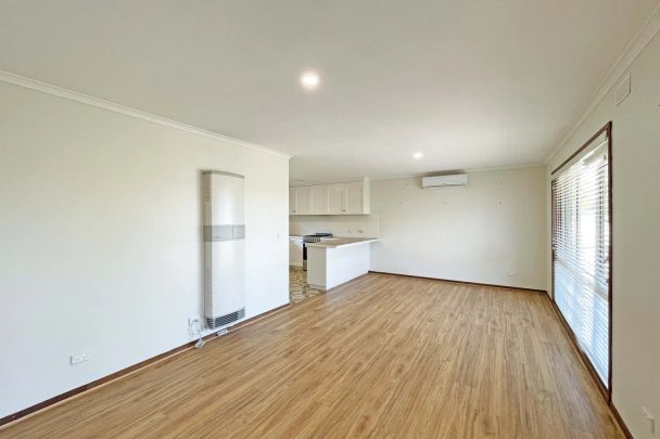 5/37 Clifford Street, Warragul. - Photo 1