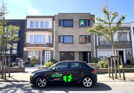 Opvallend ruim en rustig gelegen 2 slaapkamerappartement te Blankenberge - Photo 4