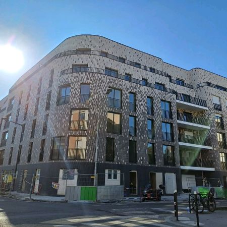 Location Appartement 2 pièces 40m² AUBERVILLIERS 93300 - Photo 3