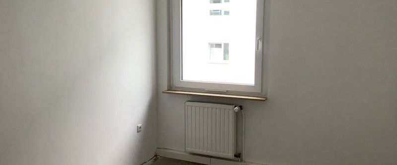 Langenberg: 3-Zi.-Whg. mit Tageslichtbad und Balkon, Übergabe ohne Oberboden - Foto 1
