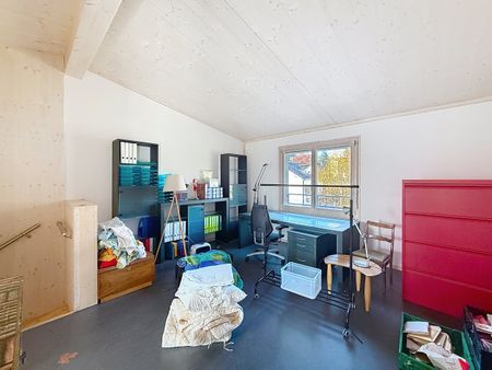 4½ PIÈCES - En triplex au calme! - Foto 4