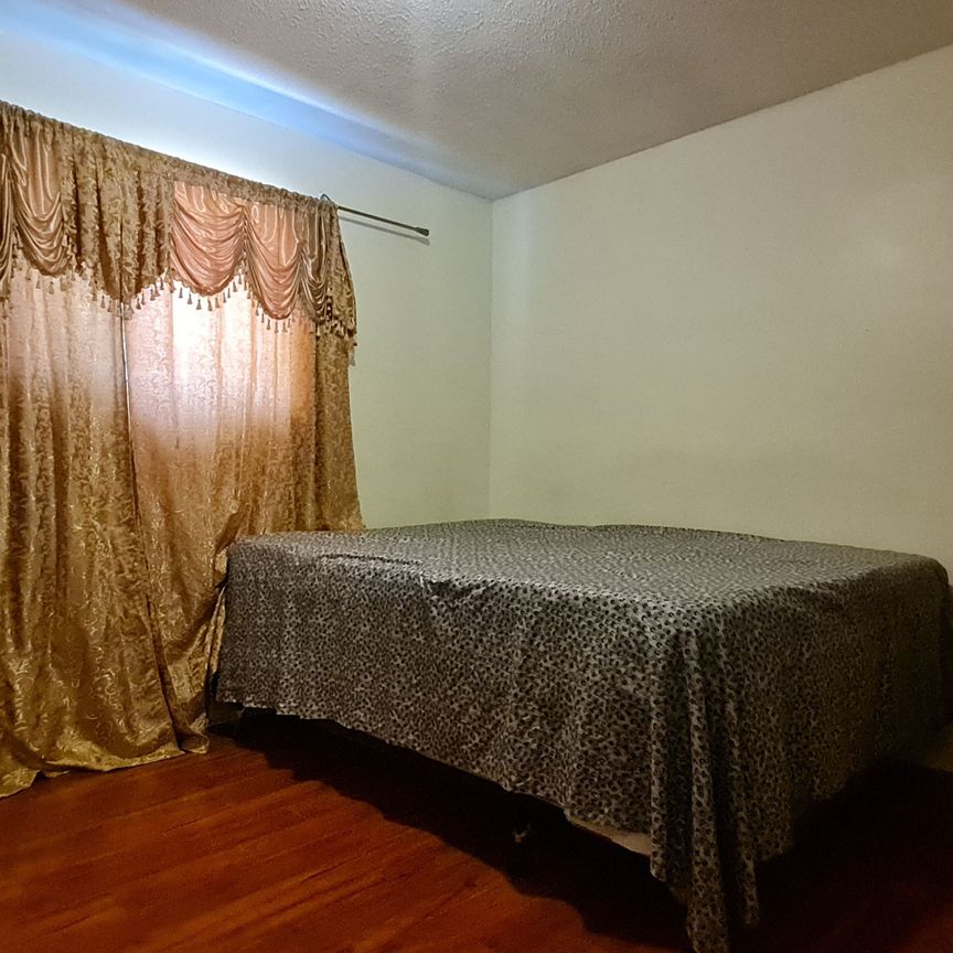 For Lease - 55 Littleleaf Drive Unit# RM C, Toronto, Ontario - Photo 1