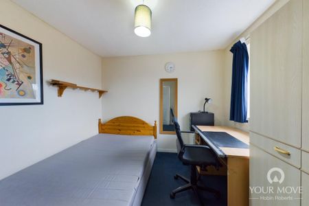 2 bedroom end of terrace house to rent - Photo 4