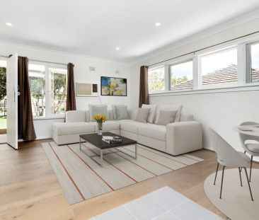 Three-Bedroom Home in a Convenient Location - Photo 1