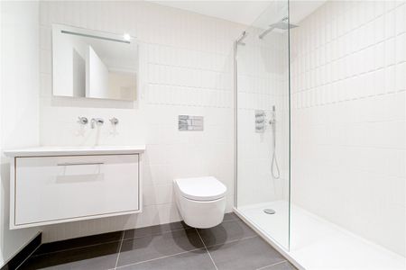 Penrose Mews, London, SW6 - Photo 2