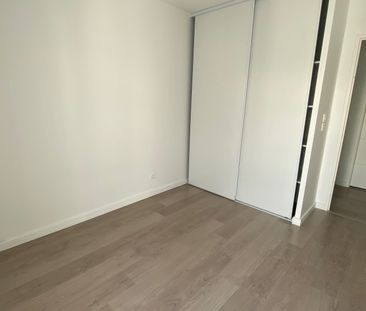 Location Appartement 3 pièces 64m² BRUGES 33520 - Photo 3