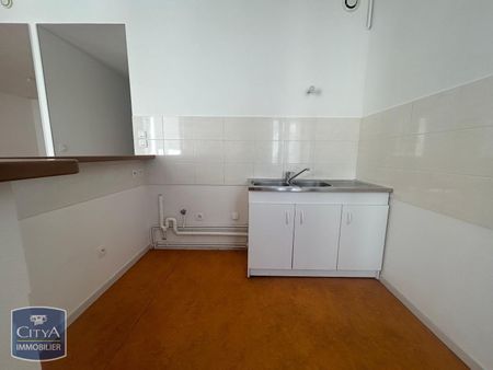 Location Appartement 1 pièce 41m² ST ETIENNE 42100 - Photo 2