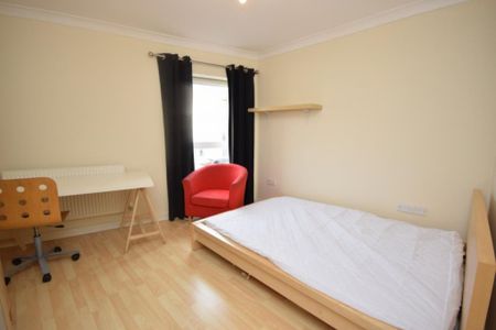 3 bedroom townhouse to rent - Photo 5