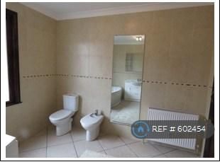 3 bedroom detached house to rent - Photo 5