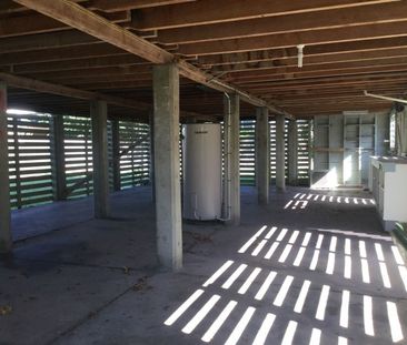 6 Cuthbert Crescent, Vincent QLD 4814 - House For Rent | Domain - Photo 6