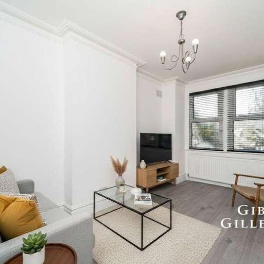 Pitshanger Lane, London, W5 - Photo 1