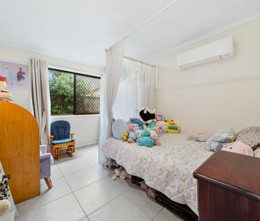 Fresh, Bright & Convenient – Perfectly Positioned 3BD Home! - Photo 2