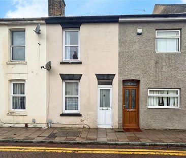 3 bedroom terraced house to rent - Photo 6