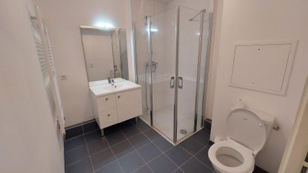 location Appartement T1 DE 28m² À NEUILLY PLAISANCE - Photo 4