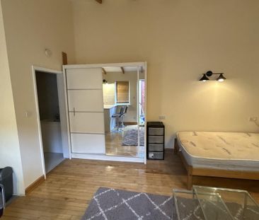 Studio to rent - Photo 1