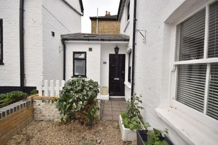 2 bedroom cottage to rent - Photo 4
