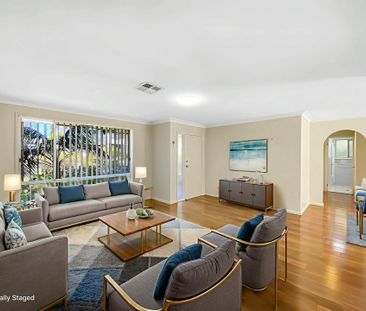 Beautiful 3 Bedroom Villa ! - Photo 4