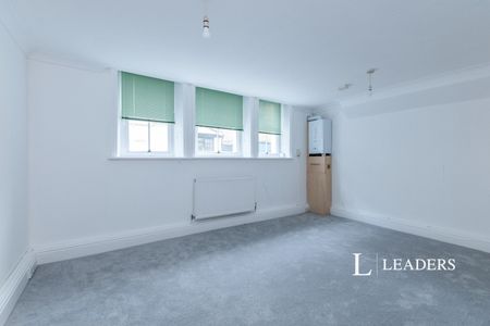 studio to rent Bournemouth, BH1 - Photo 2