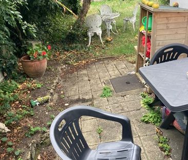 Room in a Shared House, Gorringe Park Ave, CR4 - Photo 1