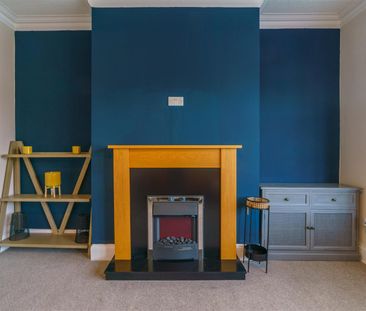 2 bed flat to rent in Ferndene Grove, Newcastle Upon Tyne, NE7 - Photo 2