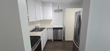 For Lease - 151 PARNELL Road Unit# 33, St. Catharines, Ontario - Photo 5