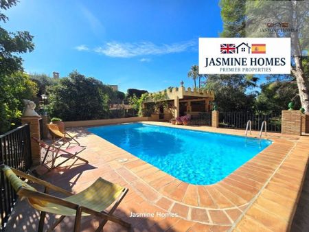 4 room luxury House for rent in Denia, Spain - Photo 4