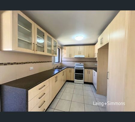 13 Karuah St, Doonside, NSW 2767 - Photo 2