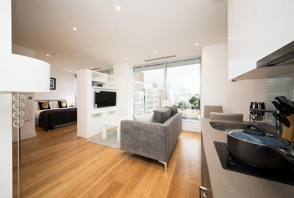 Studio to rent - Photo 1