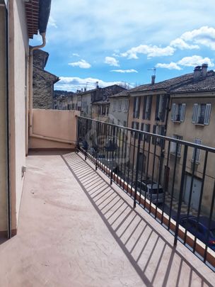 Appartement à louer à Barjols T5 - 142 m2, - Photo 1