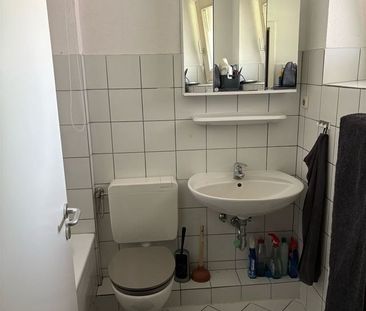 Moderne 2-Zimmer-Wohnung mit Stellplatz in Kiel-Holtenau // Immelma... - Photo 1