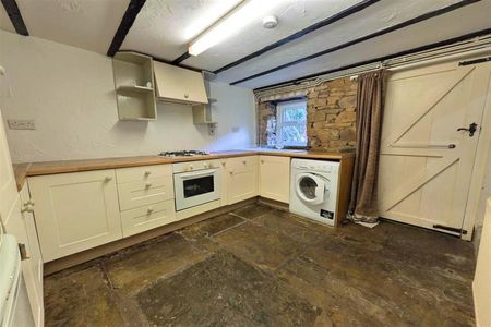 2 Bedroom Terraced To Let - Photo 3