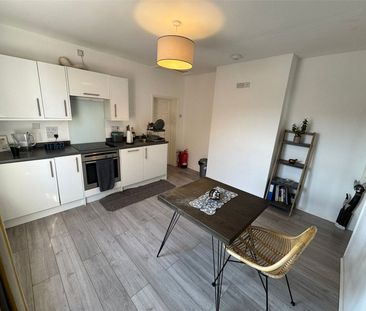 Watchetts Road, Camberley, Surrey, GU15 - Photo 2