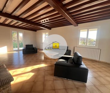 Location Maison 6 pièces 177m² TOUSSIEU 69780 - Photo 2