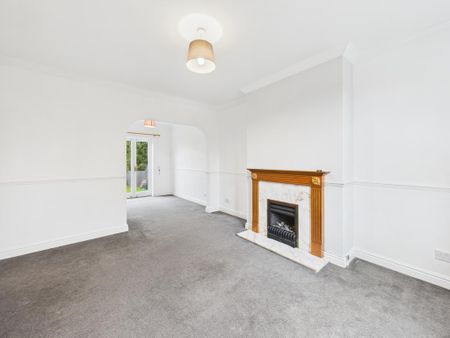 3 bedroom terraced house to rent - Photo 3