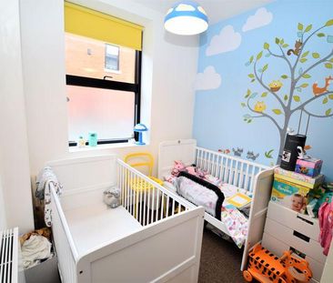 2 bedroom terraced house to rent - Photo 4