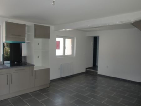 Location Appartement 2 pièces 40m² CRIEL SUR MER 76910 - Photo 2