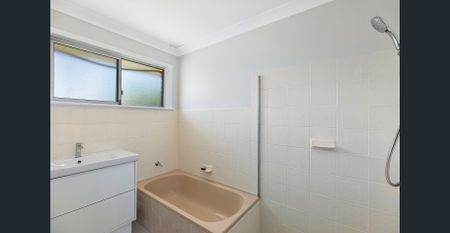 Immaculately Presented Beachside Cottage - Photo 5