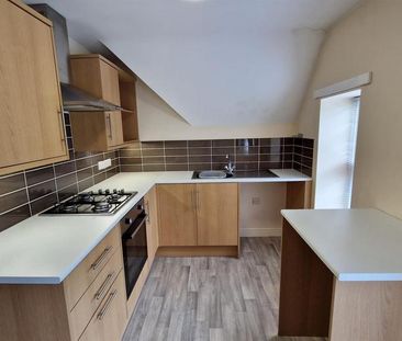 2 bedroom apartment to rent - Photo 6