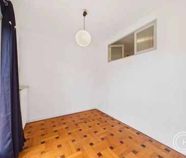 2 PIECES VIDE - 16 AV SCUDERI - NICE CIMIEZ - Photo 2