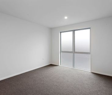 Beautiful Apartment in Merivale - Photo 3