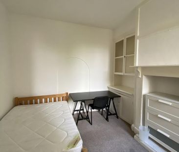 8 bedroom terraced house to rent - Photo 6