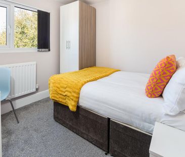 5 bedroom house to rent - Photo 2