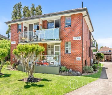 Comfort And Convenience In An Idyllic Cul De Sac Setting - Photo 5