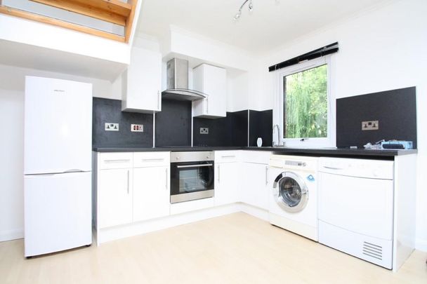 1 bedroom end of terrace house to rent - Photo 1