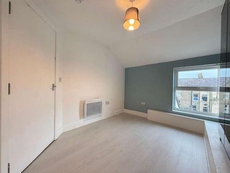 Westminster Road, Morecambe, LA3 - Photo 3