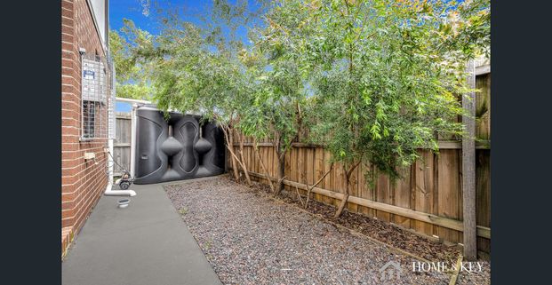 Brand New Modern Living - Photo 1