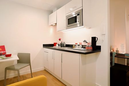 Top Floor Studio - Photo 5