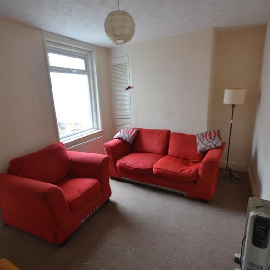 3 bedroom House To Let - Photo 1