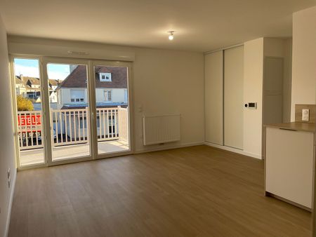 Location Appartement 2 pièces 43m² - Photo 3